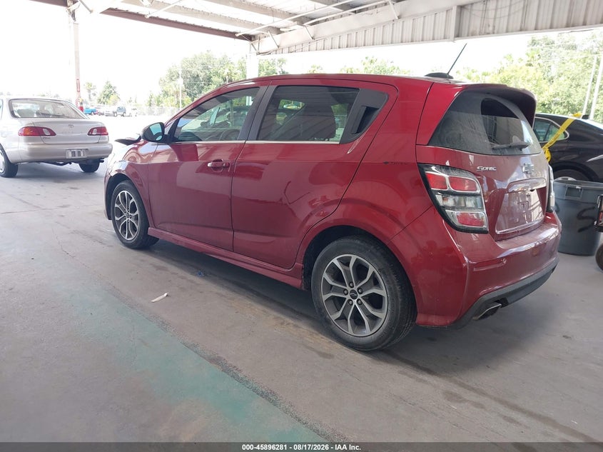 2019 CHEVROLET SONIC auction photo 3