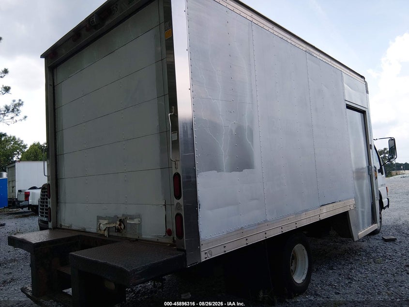 2005 ISUZU W3S042 NPR GAS REG auction photo 4