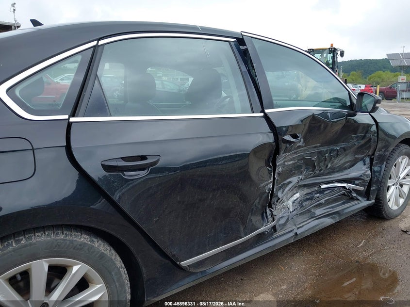 2013 VOLKSWAGEN PASSAT 2.5L SEL PREMIUM · Фото 18