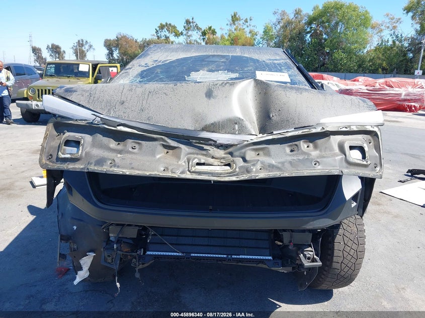 2024 TESLA CYBERTRUCK auction photo 6