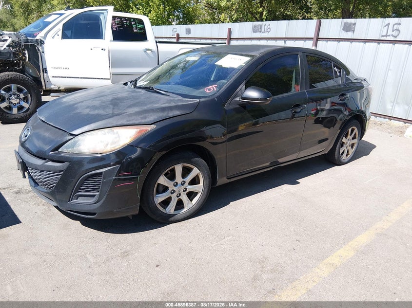 2010 Mazda 3, Left & Right Side, IAAI, VIN JM1BL1SF0A1247618 — photo 2