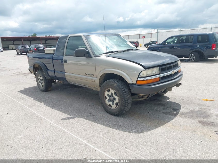 2001 CHEVROLET S-10 auction photo 1