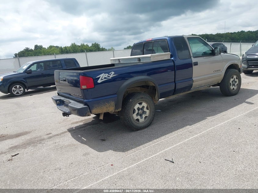 2001 CHEVROLET S-10 auction photo 4
