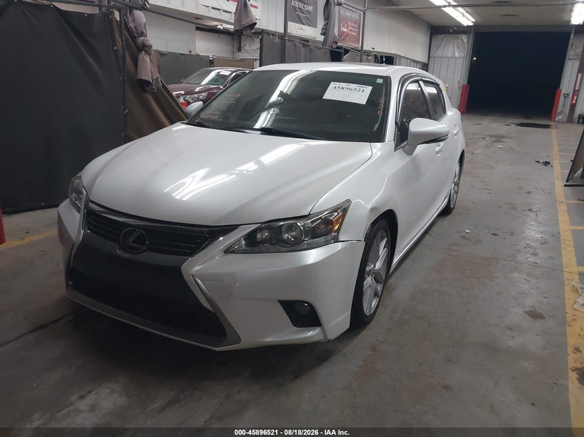 2016 LEXUS CT 200H auction photo 2