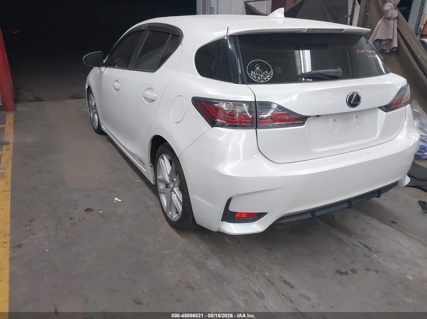 2016 LEXUS CT 200H auction photo 3