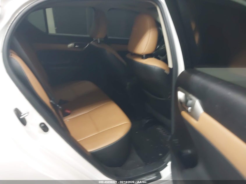 2016 LEXUS CT 200H auction photo 8