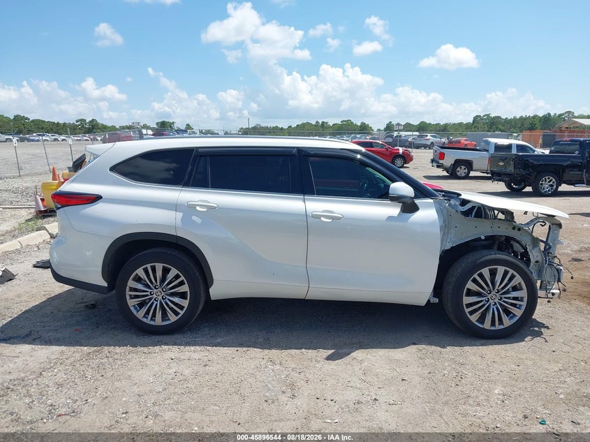TOYOTA HIGHLANDER - zdjęcie 14