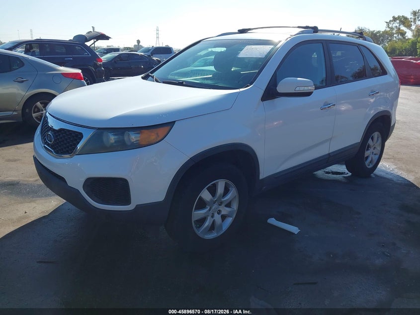 2011 KIA SORENTO auction photo 2