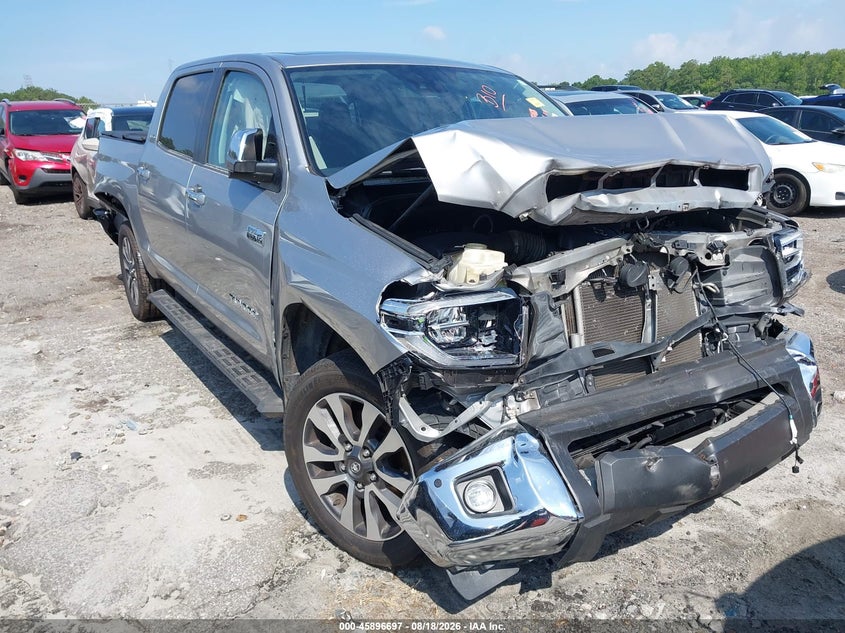 TOYOTA TUNDRA - zdjęcie 13