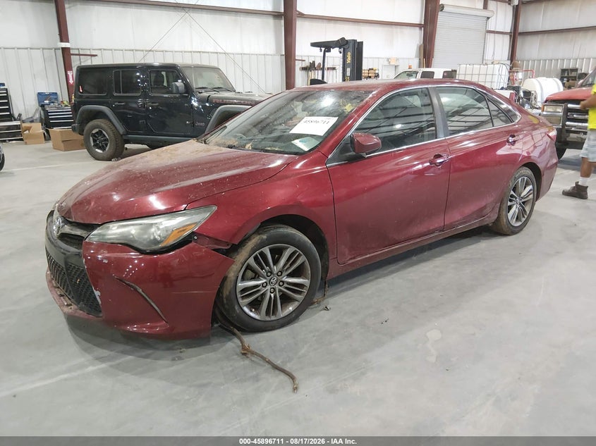 2016 Toyota Camry, Right Side, IAAI, VIN 4T1BF1FK7GU572784 — photo 2
