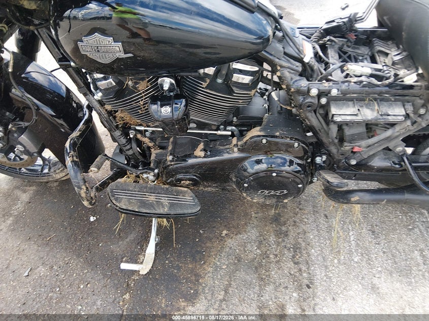 HARLEY-DAVIDSON FLHXS 2021