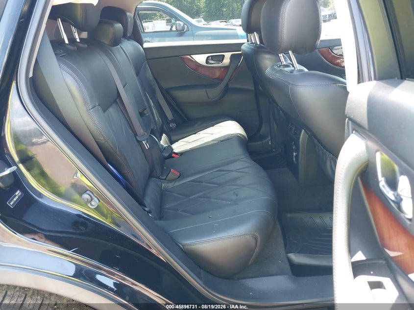 2011 INFINITI FX35 auction photo 8