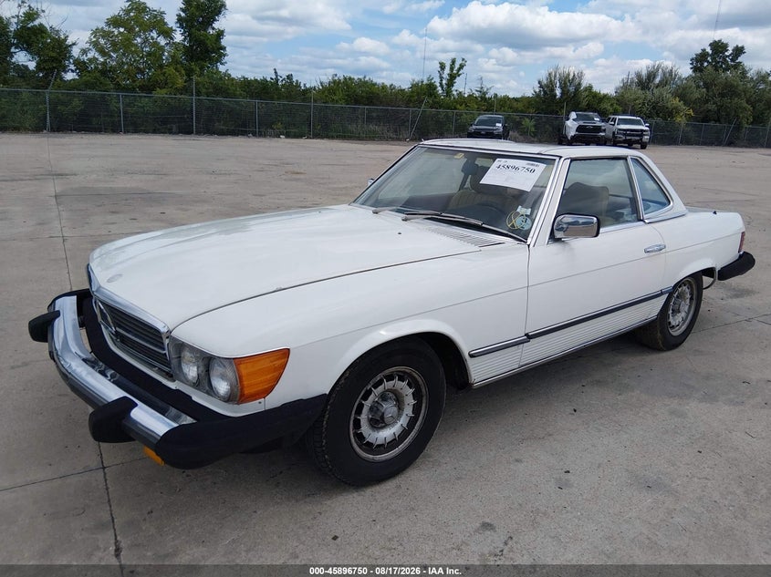 1983 MERCEDES-BENZ 380 auction photo 2
