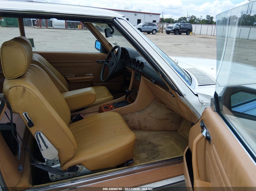 1983 MERCEDES-BENZ 380 auction photo 5