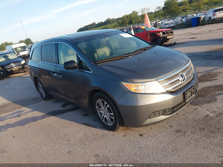 2011 HONDA ODYSSEY auction photo 1