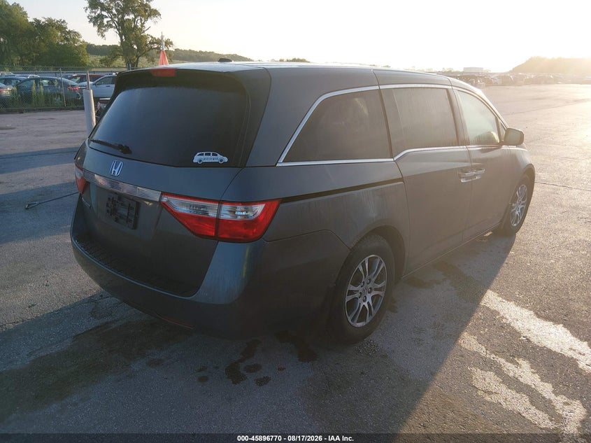 2011 HONDA ODYSSEY auction photo 4