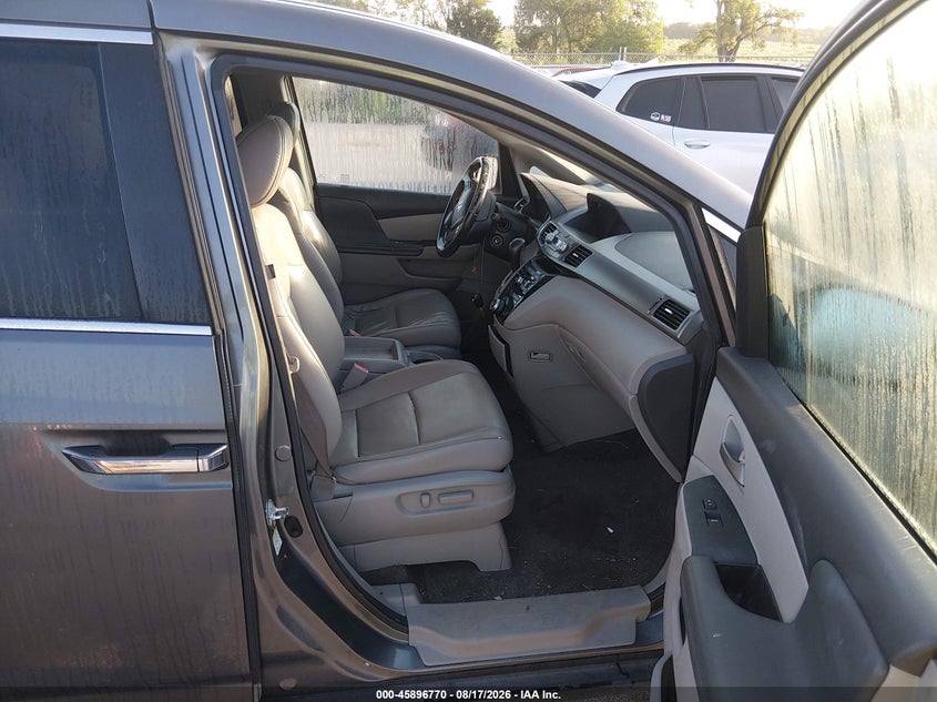 2011 HONDA ODYSSEY auction photo 5