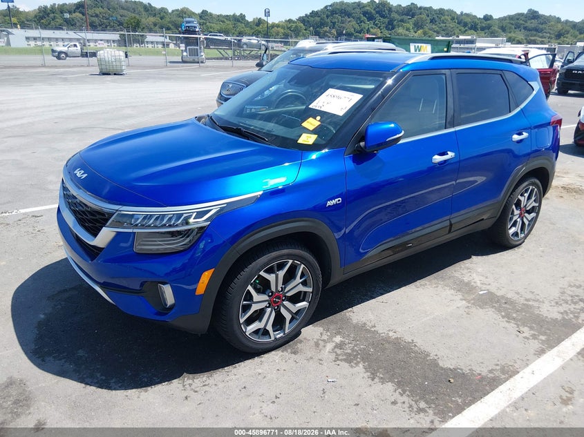 2022 Kia Seltos, Right Side, IAAI, VIN KNDETCA29N7253590 — photo 2