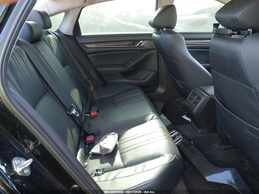 2018 HONDA ACCORD auction photo 8