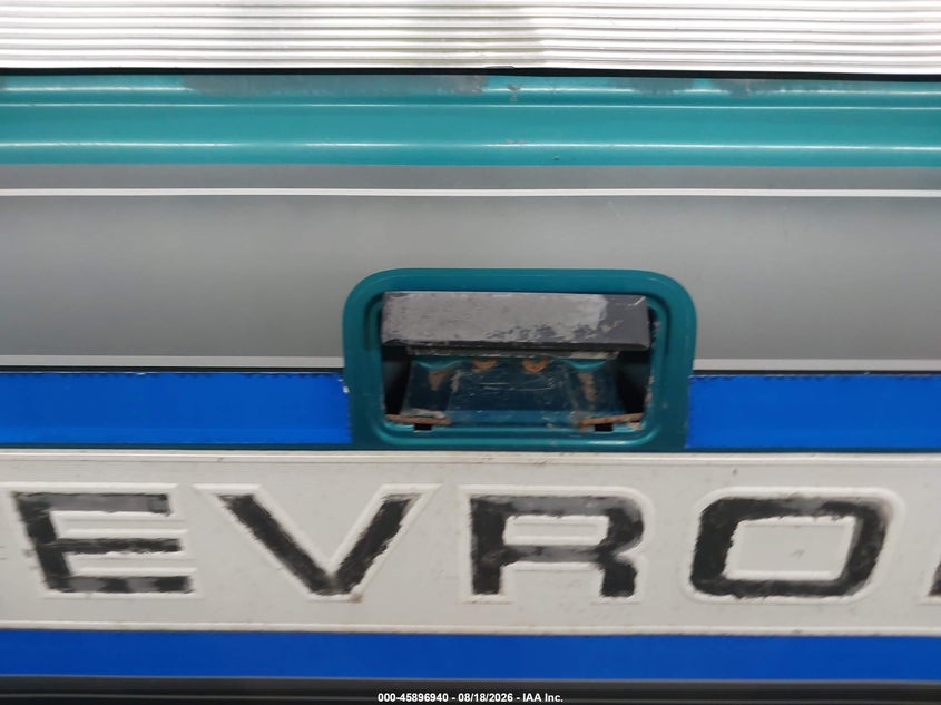 CHEVROLET GMT-400 1996 VIN 1GBEK19R2TE148394