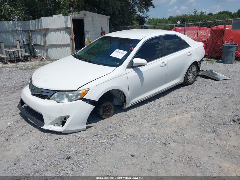 2014 Toyota Camry, Удар сзади, IAAI, VIN 4T1BF1FK2EU427231 — фото 2