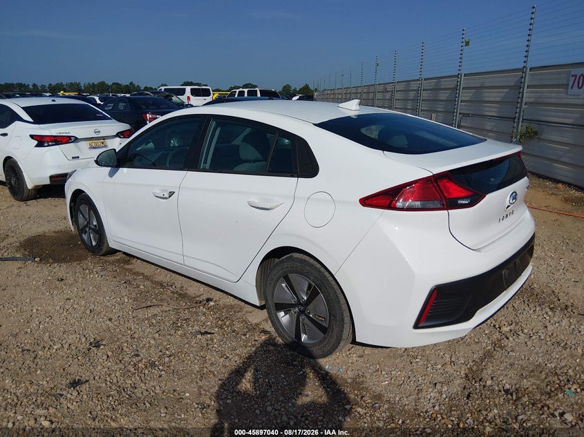 Vin: kmhc65lc6mu247774, lot: 46396101, hyundai ioniq hybrid blue 20213