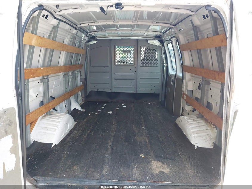 2012 FORD E-250 auction photo 8