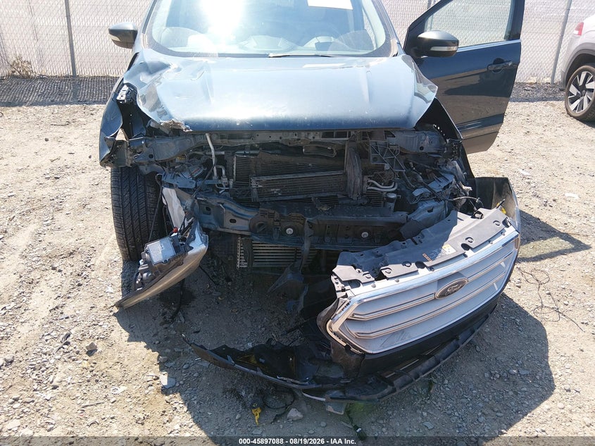 2019 FORD ESCAPE auction photo 6