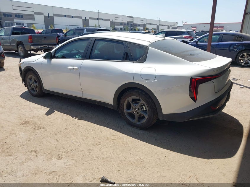 Vin: 3kpft4de5te306010, lot: 46396150, kia k4 lxs 20263