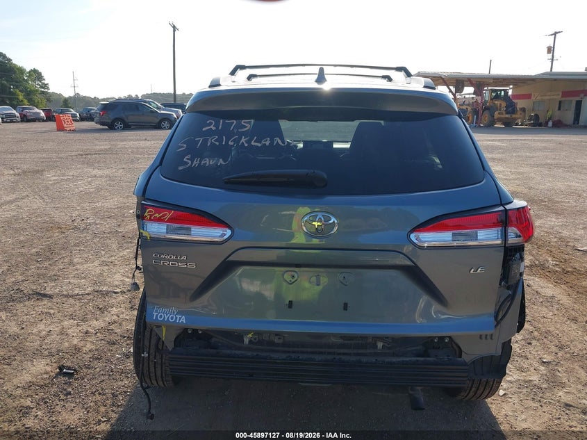 TOYOTA COROLLA CROSS - zdjęcie 17