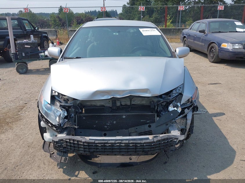 2011 HONDA INSIGHT auction photo 6