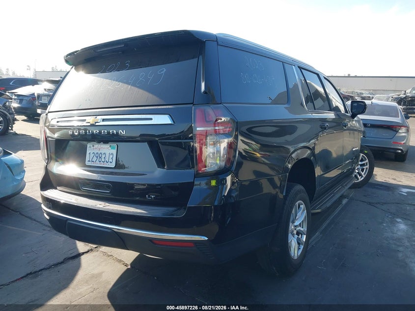 2023 CHEVROLET SUBURBAN auction photo 4