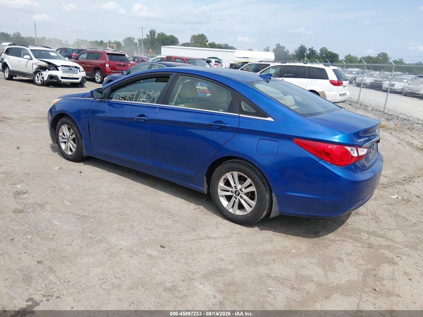 2013 HYUNDAI SONATA auction photo 3