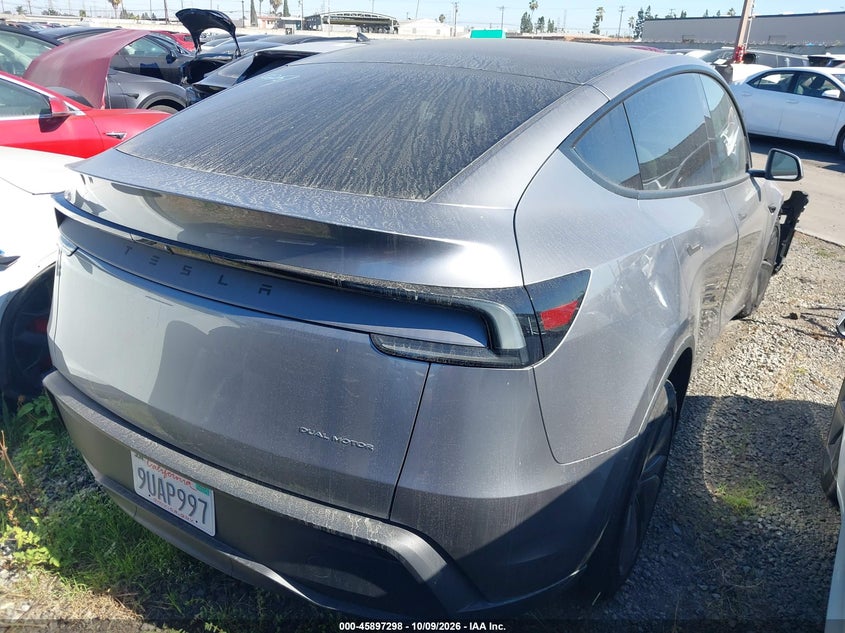 TESLA MODEL Y 2026 VIN 7SAYGDEE7TF365472