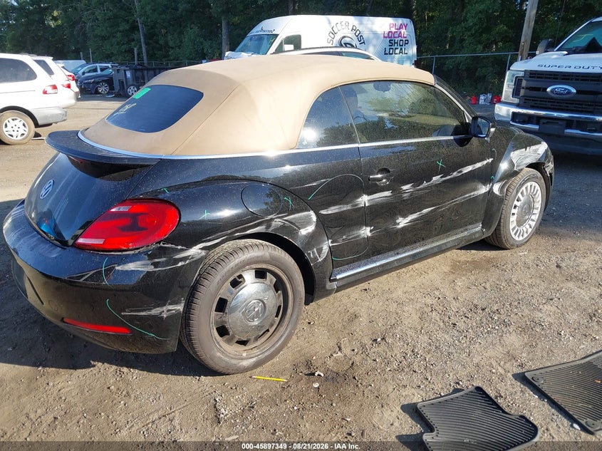 2013 VOLKSWAGEN BEETLE auction photo 4