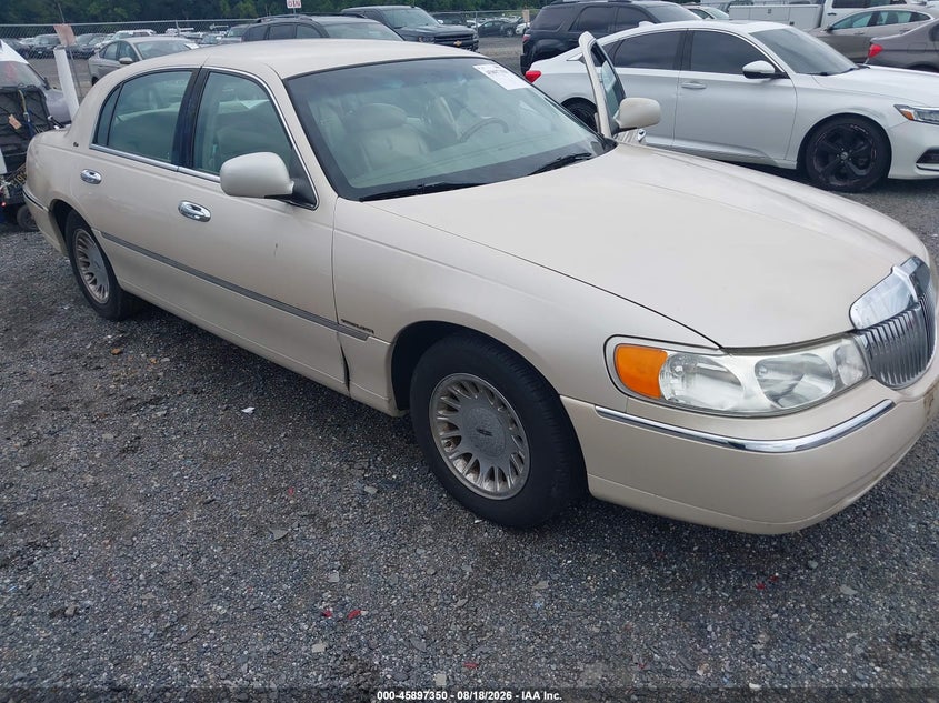 2001 LINCOLN TOWN CAR auction photo 6