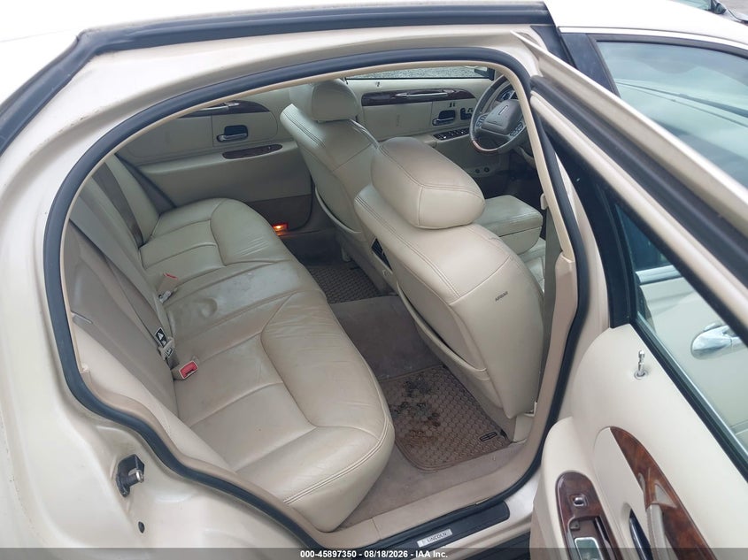 2001 LINCOLN TOWN CAR auction photo 8