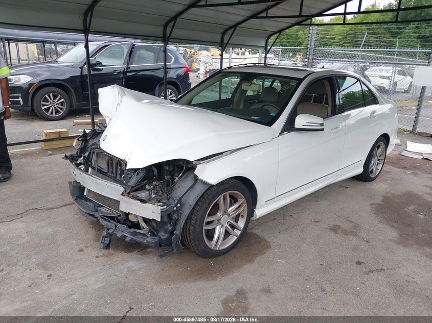 MERCEDES-BENZ C 300 2014 VIN WDDGF8AB9EG171796