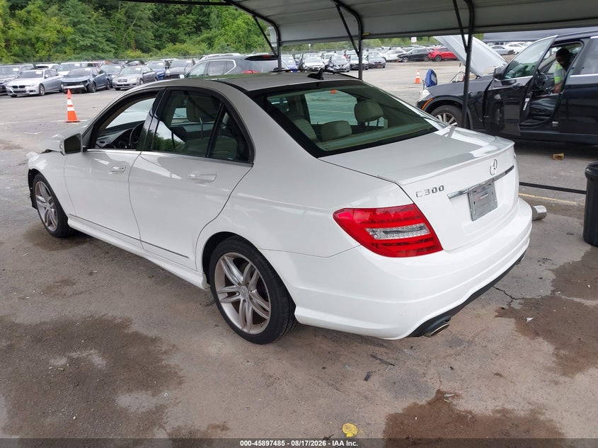 MERCEDES-BENZ C 300 2014 VIN WDDGF8AB9EG171796