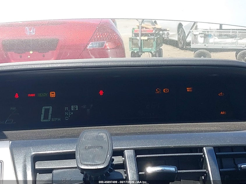 2014 TOYOTA PRIUS V auction photo 7