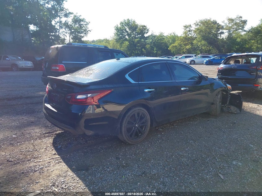 2018 NISSAN ALTIMA auction photo 4