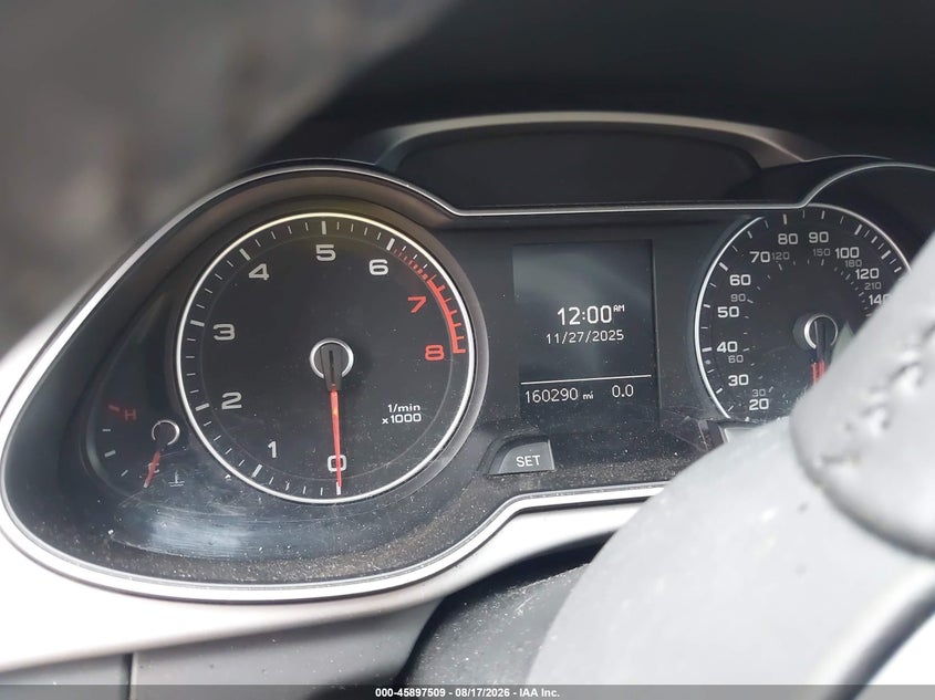 2015 AUDI A4 auction photo 7