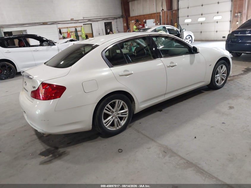 2015 INFINITI Q40 auction photo 4