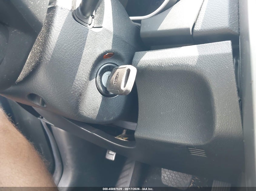 MAZDA CX-7 2011 VIN JM3ER2B57B0367858