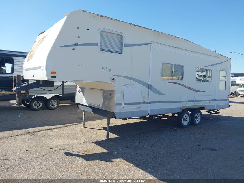 2001 FLEETWOOD PROWLER 28 5S auction photo 2