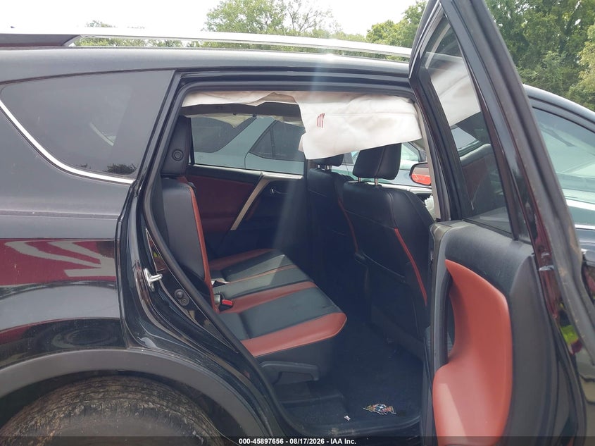 2014 TOYOTA RAV4 auction photo 8