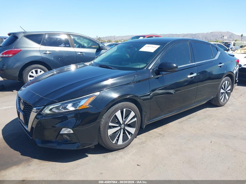 2020 Nissan Altima, Right Rear, IAAI, VIN 1N4BL4DV7LC281252 — photo 2