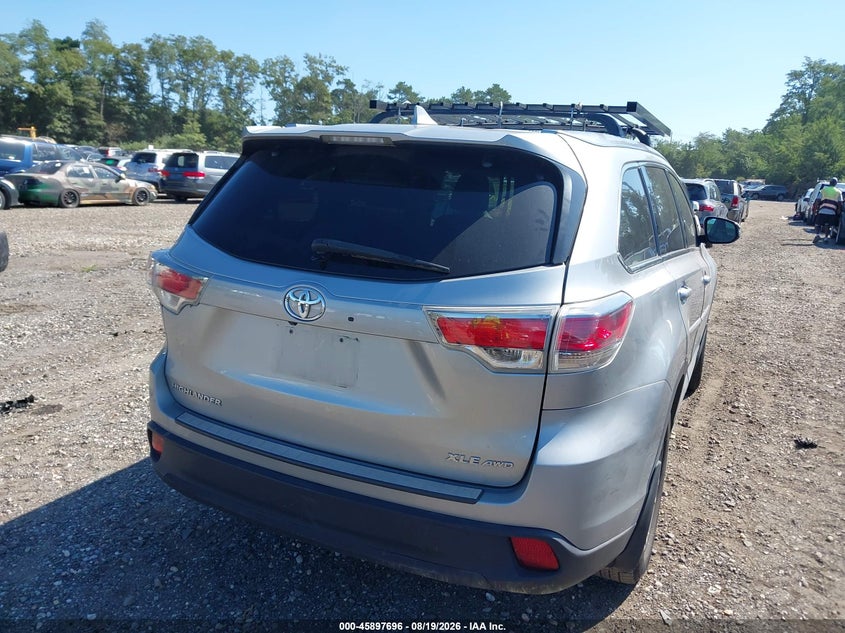 TOYOTA HIGHLANDER - zdjęcie 4