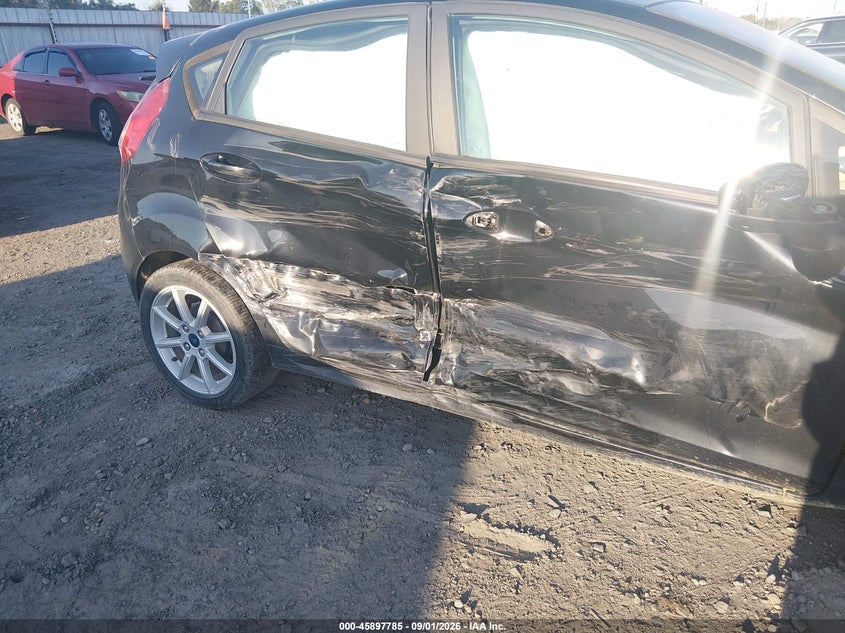 2019 FORD FIESTA auction photo 6