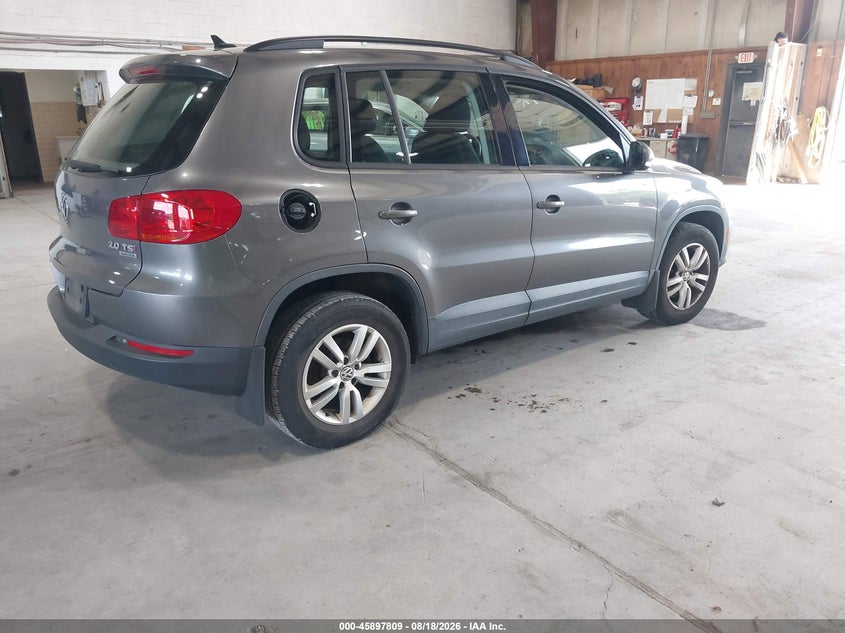 2015 VOLKSWAGEN TIGUAN auction photo 4